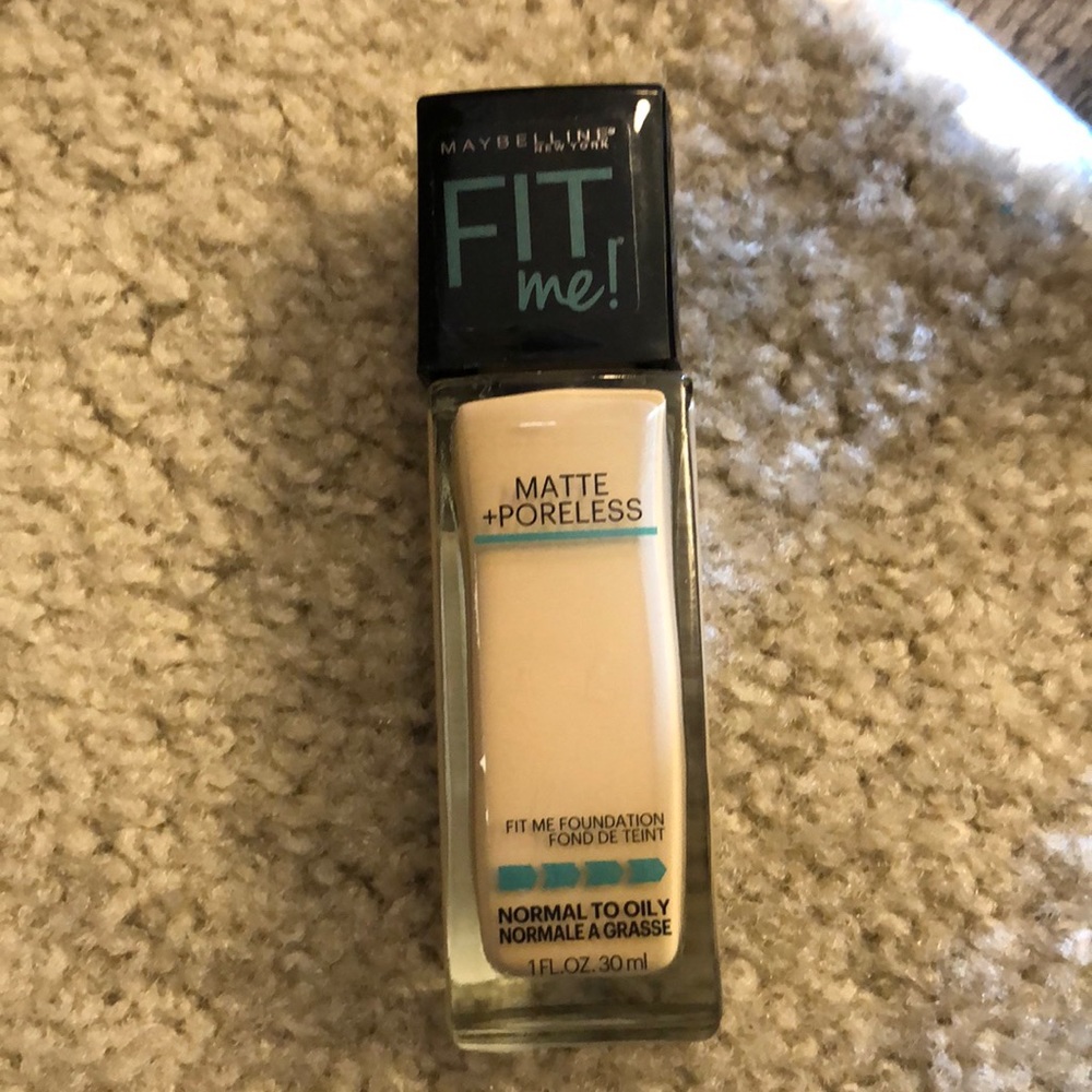 Maybelline Fit Me Foundation